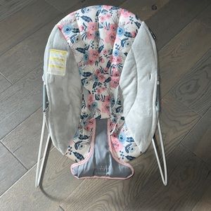 Baby bouncer